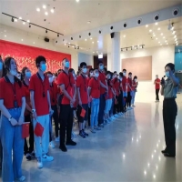 學(xué)員進(jìn)行井岡山紅色培訓(xùn)